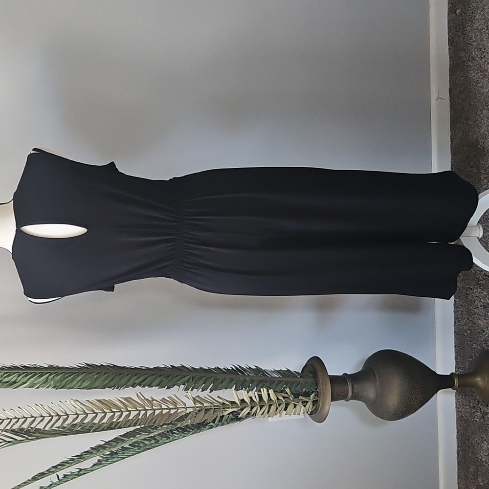 Annalee + Hope Versatile Sleeveless Black Wide Leg Jumpsuit - Picture 3 of 16